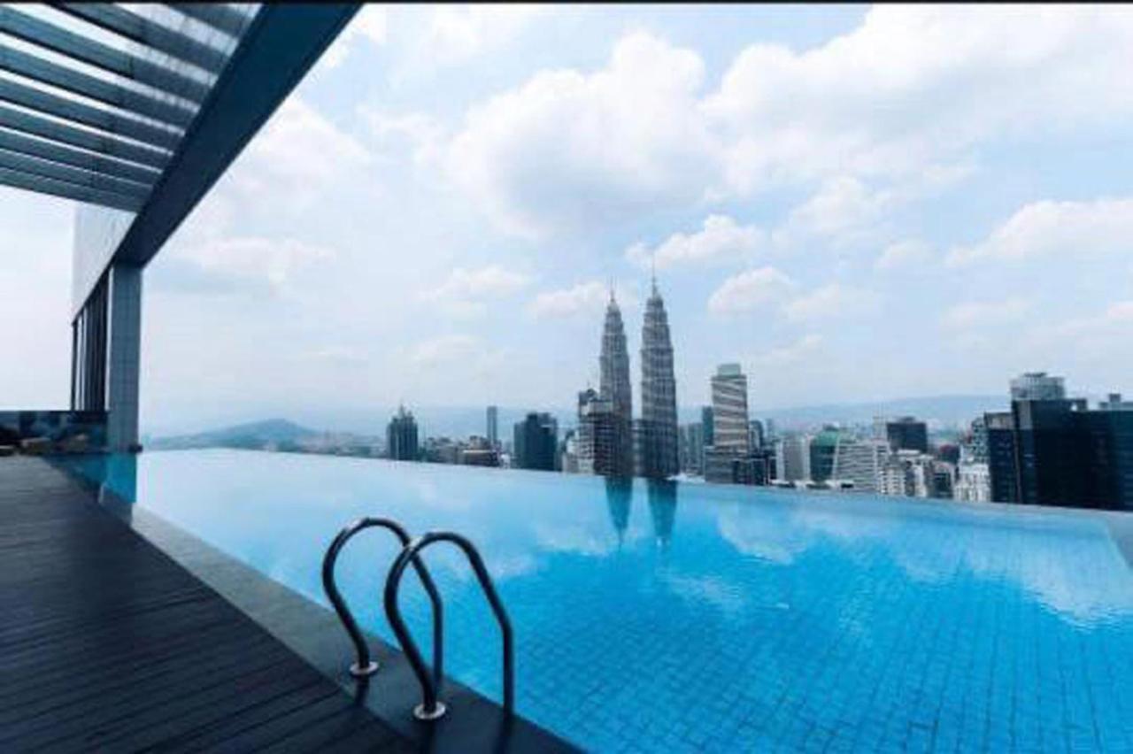 Апартаменти The Platinum Klcc By Infinity Pool Куала-Лумпур Екстер'єр фото